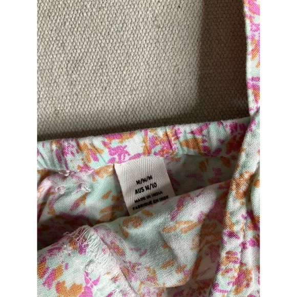 Roxy Cropped Floral Top Size Medium - Picture 3 of 4